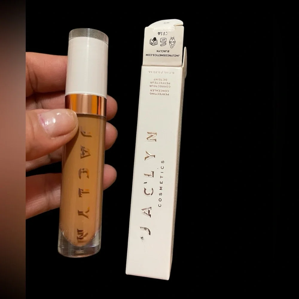 🌼💜NEW JACLYN COSMETICS CONCEALER. $15 Each or bundle with other cosmetics